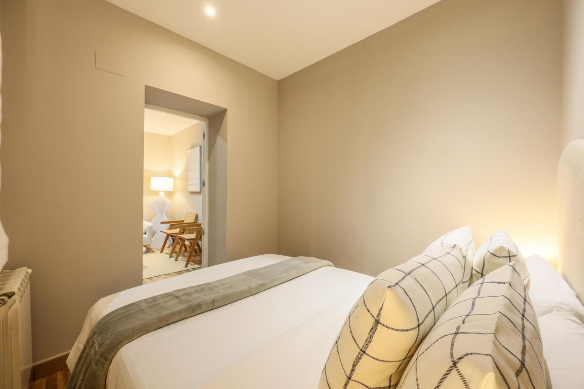 Nuevo Apartamento Funcional En Chamberi Madrid Buitenkant foto