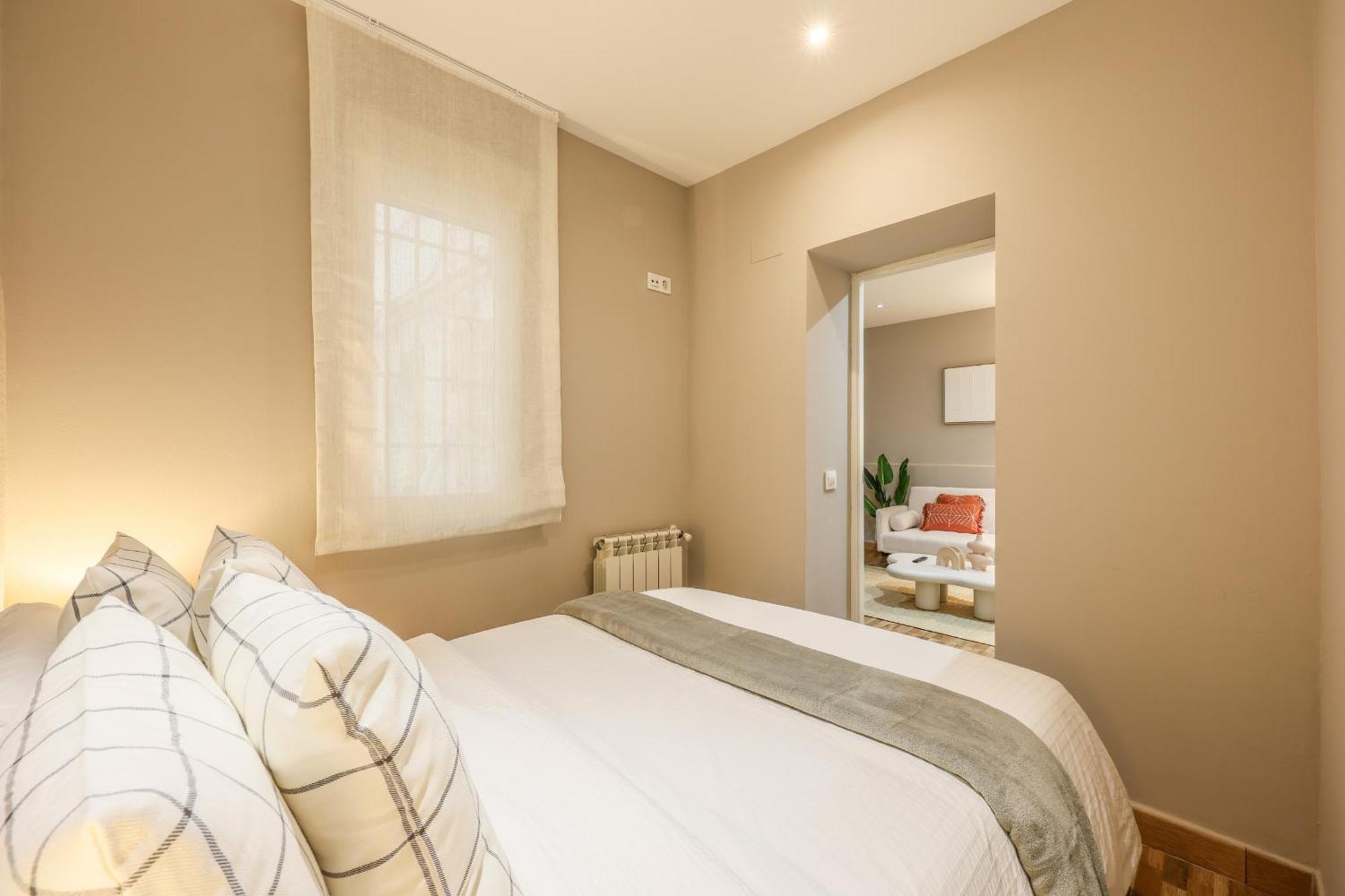 Nuevo Apartamento Funcional En Chamberi Madrid Buitenkant foto