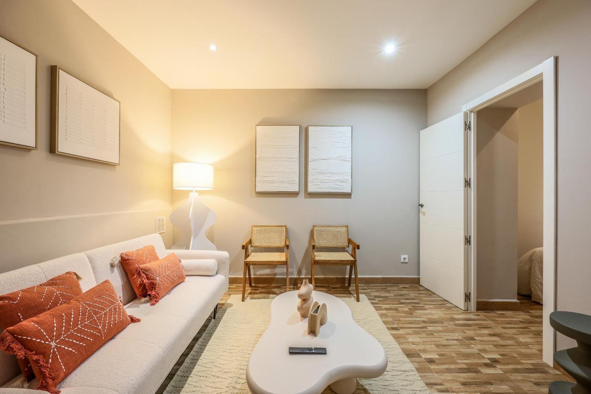 Nuevo Apartamento Funcional En Chamberi Madrid Buitenkant foto